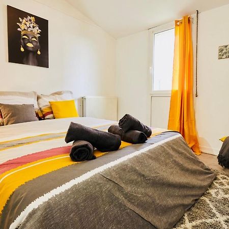 Mona Lisa : Superbe Loft Centre Ville - Parking Gratuit - Wifi Ultra Rapide-Appareil Massage-Netflix-Jeu Societe Троа Екстериор снимка