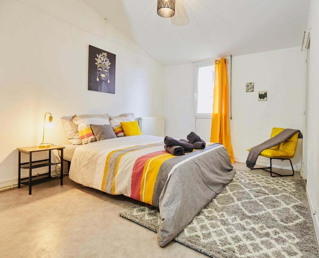 Mona Lisa : Superbe Loft Centre Ville - Parking Gratuit - Wifi Ultra Rapide-Appareil Massage-Netflix-Jeu Societe Троа Екстериор снимка