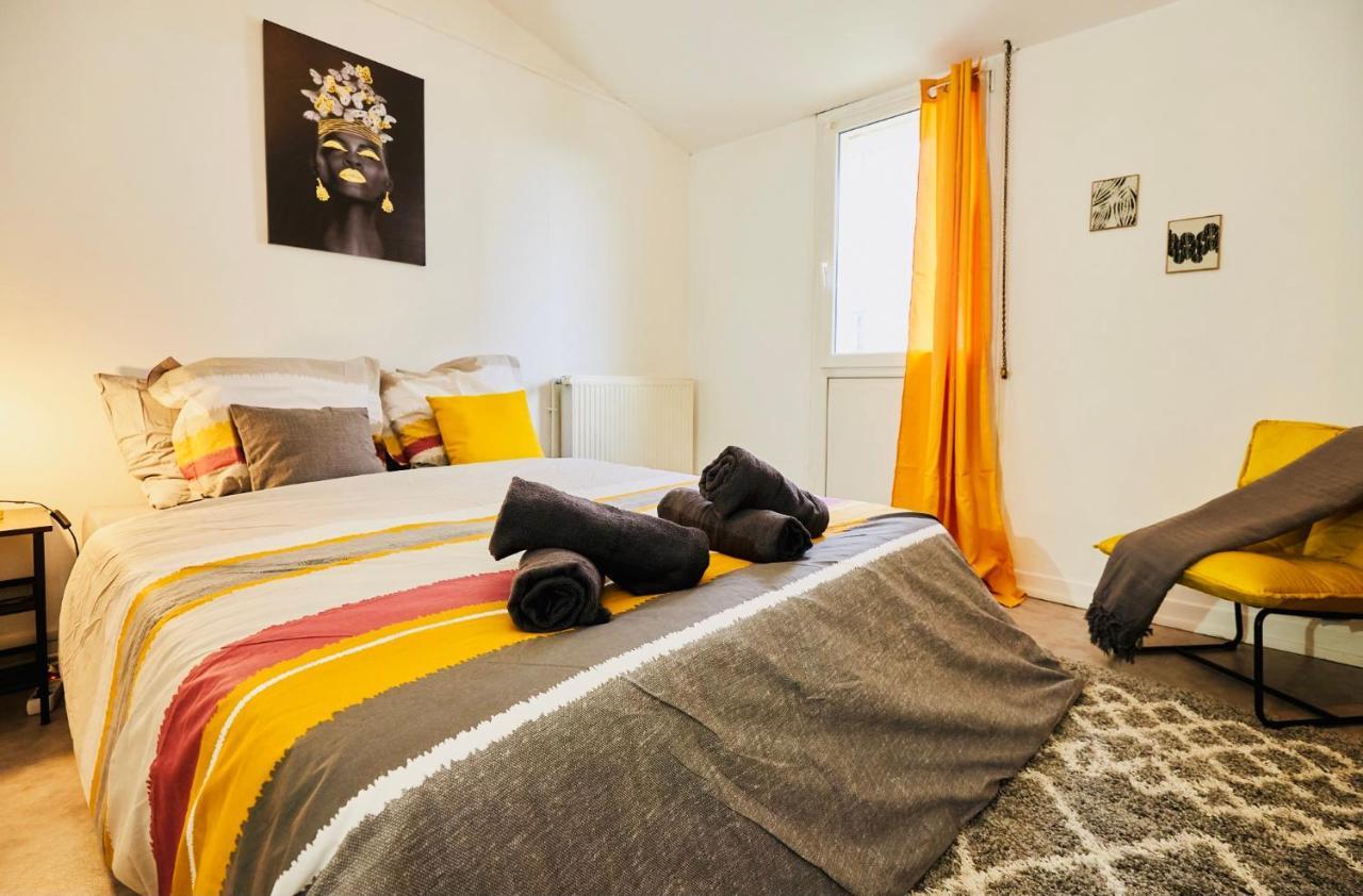 Mona Lisa : Superbe Loft Centre Ville - Parking Gratuit - Wifi Ultra Rapide-Appareil Massage-Netflix-Jeu Societe Троа Екстериор снимка